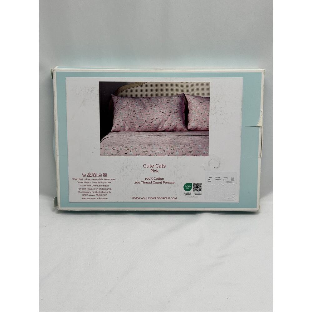 Pink Multi-Color Cat Print Pillowcase Pair Original Packaging - Picture 3 of 4